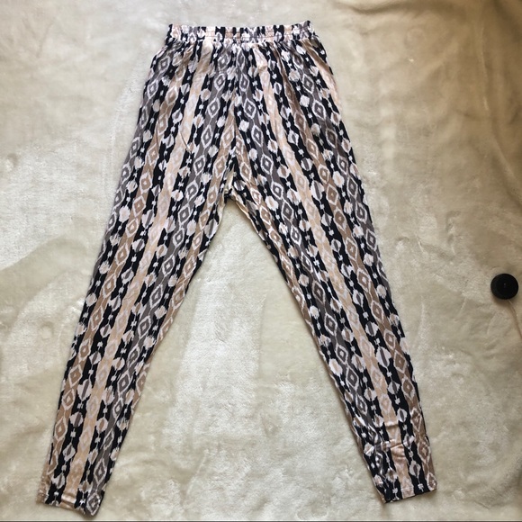 H&M Comfy Aztec Stripes Print Harem Pants Size Small - Picture 5 of 11